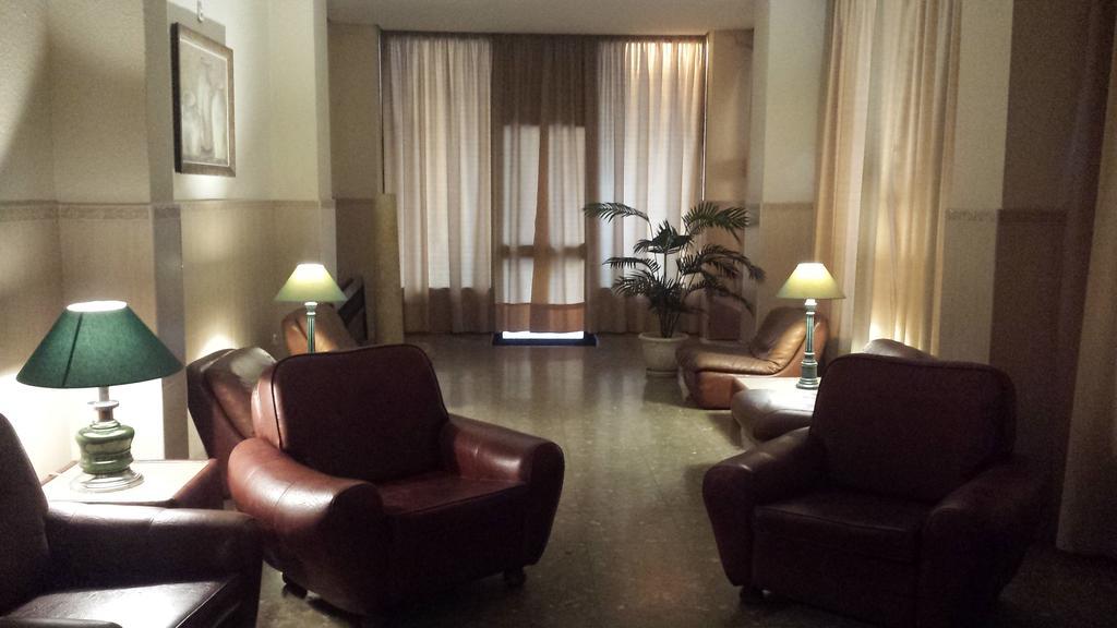 Hostal Ronda Кордова Екстер'єр фото