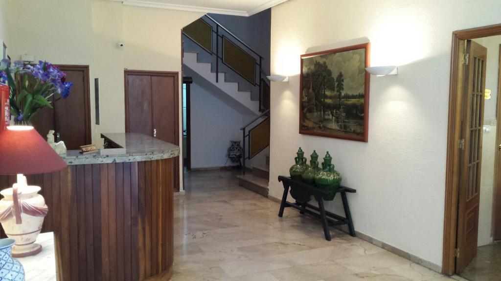 Hostal Ronda Кордова Екстер'єр фото